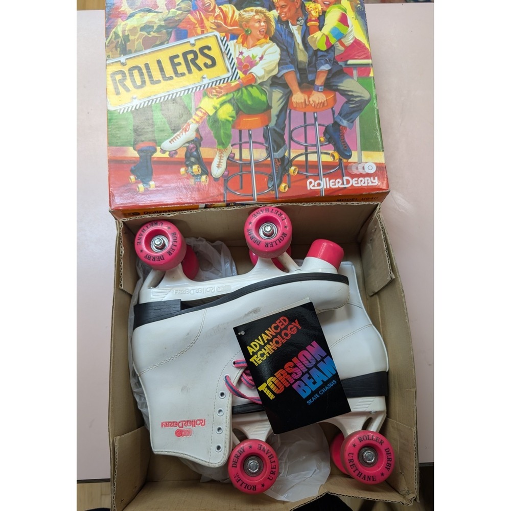 Vtg ROLLER DERBY Rollers Roller Skates White Neon Pink 4-Wheel 80s box Sz 8